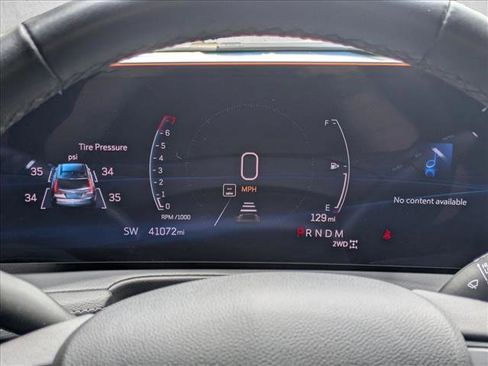Used 2024 Cadillac XT4 Premium Luxury AWD/4WD image 11
