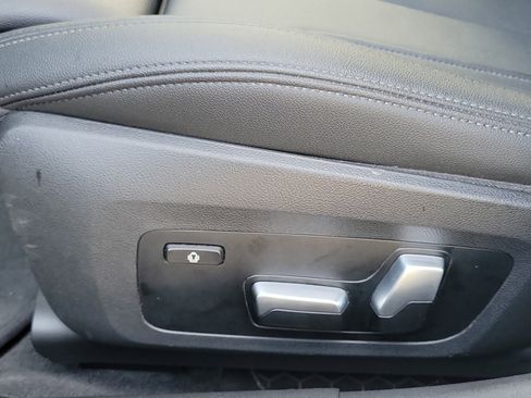 Used 2021 BMW 330i Sedan image 17