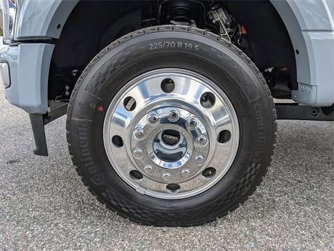 Used 2026 Ford F450 Platinum w/ Platinum Plus Package image 10