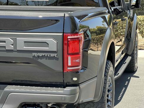 Used 2019 Ford F150 Raptor w/ Equipment Group 802A Luxury AWD/4WD image 50