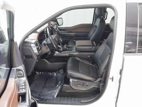 Used 2022 Ford F150 Lariat w/ Equipment Group 502A High image 6