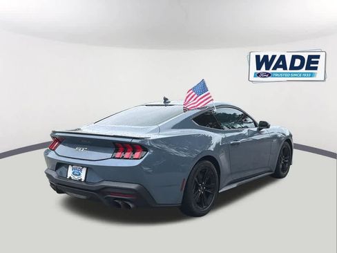 Used 2024 Ford Mustang GT RWD image 5