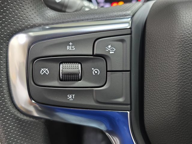New 2025 Chevrolet Blazer LT FWD image 18