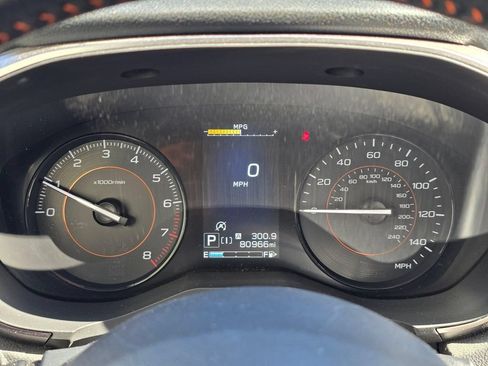 Used 2021 Subaru Crosstrek 2.0i Premium w/ Moonroof Package AWD/4WD image 17