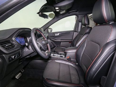 Used 2023 Ford Escape ST-Line w/ Tech Pack #1 image 40