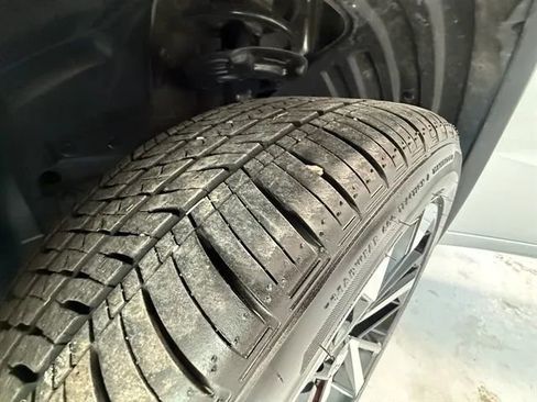 Used 2025 Mitsubishi Outlander SEL image 55