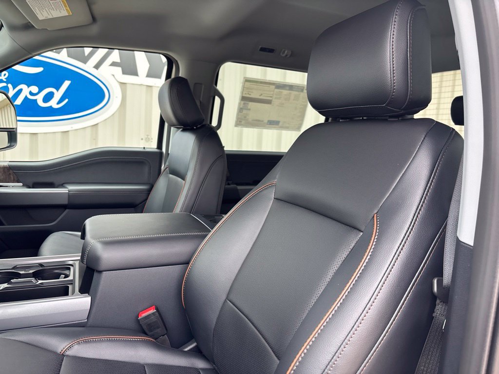 New 2027 Ford F350 Lariat w/ Black Appearance Package AWD/4WD image 29