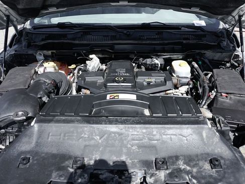 Used 2012 RAM 2500 SLT image 11