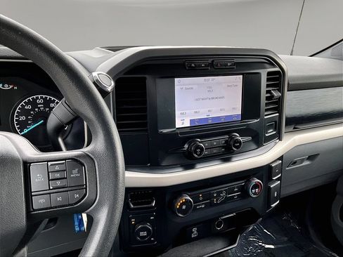 Used 2021 Ford F150 XLT AWD/4WD image 12