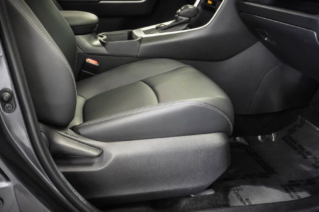 Used 2021 Toyota RAV4 XLE Premium AWD/4WD image 24