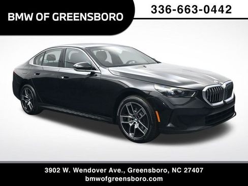 New 2026 BMW 530i xDrive w/ Premium Package AWD/4WD image 1
