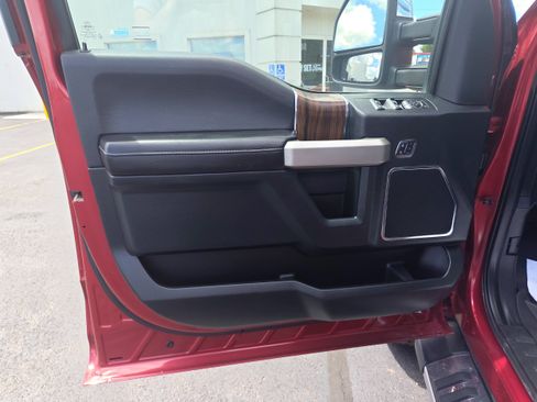 Used 2016 Ford F150 Lariat w/ Equipment Group 502A Luxury AWD/4WD image 24