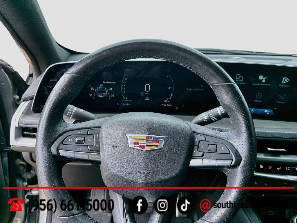 Used 2025 Cadillac XT4 Sport w/ LPO, Onyx Lite Package FWD image 14