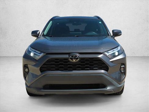 Used 2022 Toyota RAV4 XLE Premium FWD image 2