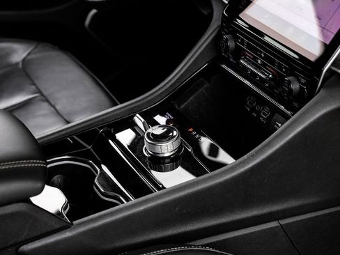 Used 2022 Jeep Grand Cherokee L Limited image 33