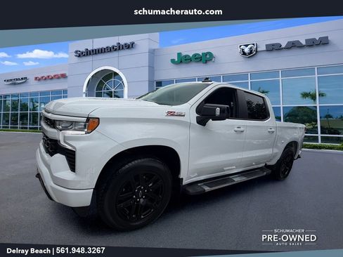 Used 2024 Chevrolet Silverado 1500 RST w/ Convenience Package II AWD/4WD image 3
