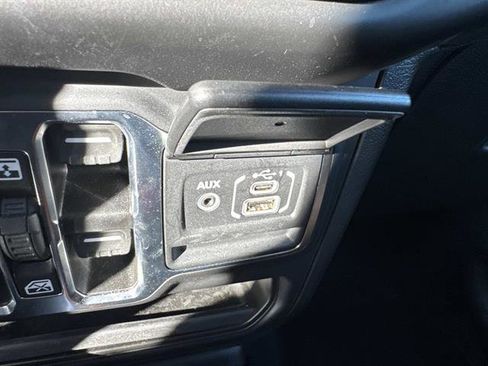 Used 2021 Jeep Wrangler Unlimited Sahara w/ Cold Weather Group image 17