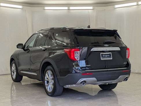 Used 2023 Ford Explorer Limited AWD/4WD image 6