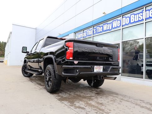 Used 2025 Chevrolet Silverado 2500 LT w/ Trail Boss Package AWD/4WD image 42