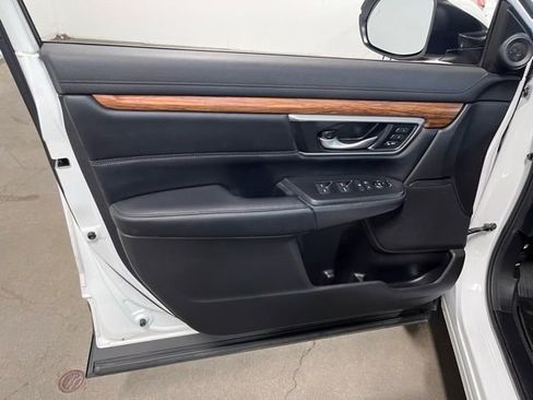 Used 2022 Honda CR-V Touring image 23
