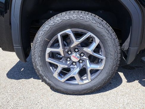 New 2026 GMC Sierra 1500 SLT w/ SLT Premium Plus Package AWD/4WD image 33