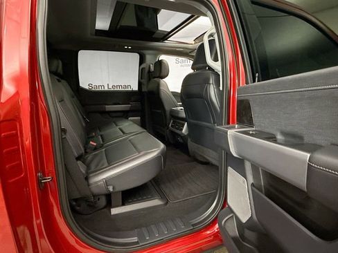 Used 2024 Ford F250 Lariat w/ Lariat Ultimate Package image 29