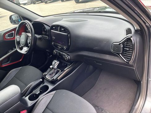 Used 2023 Kia Soul GT-Line FWD image 14
