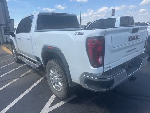 Used 2021 GMC Sierra 2500 SLE w/ SLE Value Package; image 2