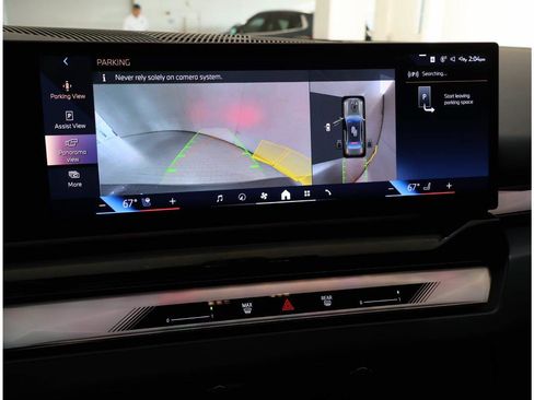 Certified 2025 BMW i5 eDrive40i w/ Premium Package RWD image 19