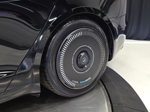 Used 2022 Tesla Model S image 38