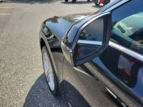 Used 2018 Audi Q5 2.0T Premium Plus w/ Premium Plus Package image 18