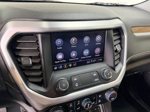 Used 2022 GMC Acadia SLE w/ Driver Convenience Package FWD image 22