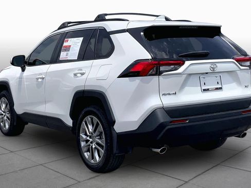 Used 2023 Toyota RAV4 XLE Premium FWD image 12