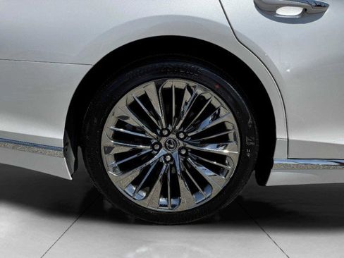 Used 2023 Lexus LS 500 image 57