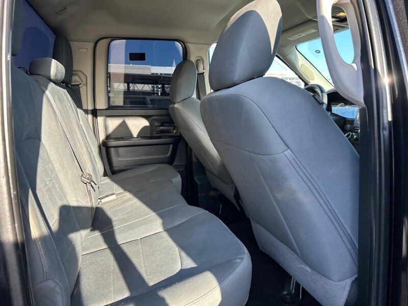 Used 2018 RAM 1500 Express RWD image 22
