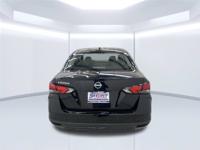 Used 2025 Nissan Versa SV FWD image 27