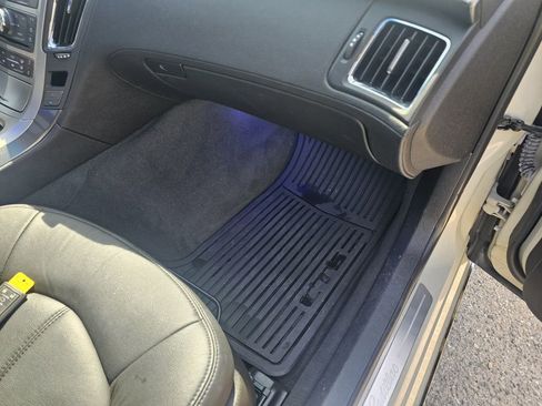 Used 2011 Cadillac CTS AWD Sedan image 16