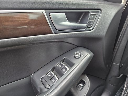 Used 2016 Audi Q5 2.0T Premium AWD/4WD image 15