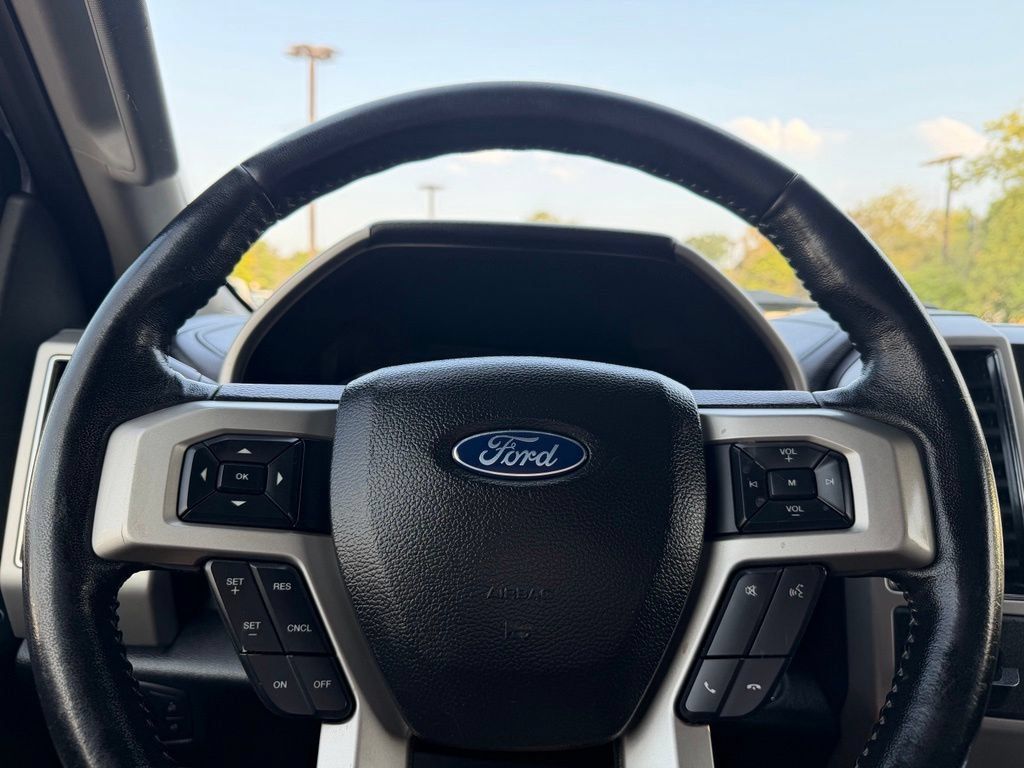Used 2019 Ford F150 Lariat RWD image 15