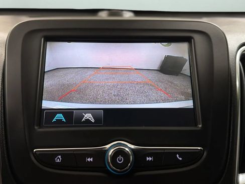 Used 2018 Chevrolet Malibu LT FWD image 14