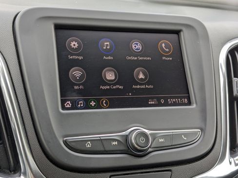 Used 2021 Chevrolet Equinox LT image 23