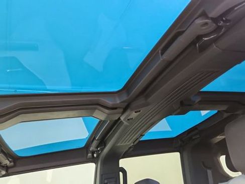 Used 2024 GMC Hummer EV 3X w/ Omega Edition image 55