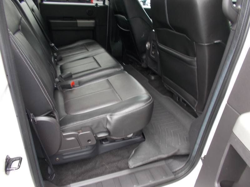 Used 2016 Ford F350 Lariat w/ Lariat Ultimate Package AWD/4WD image 27