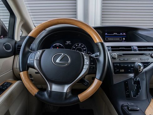 Used 2015 Lexus RX 450h RX 450h Sport Utility 4D image 17