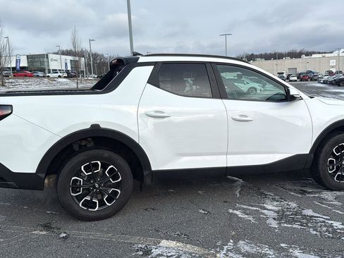 Used 2022 Hyundai Santa Cruz SEL Premium image 5