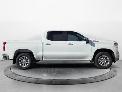 New 2026 Chevrolet Silverado 1500 LT w/ Z71 Off-Road Package image 9