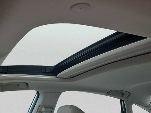 Certified 2023 Honda Accord EX image 15