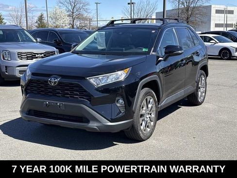 Used 2021 Toyota RAV4 XLE Premium AWD/4WD image 5