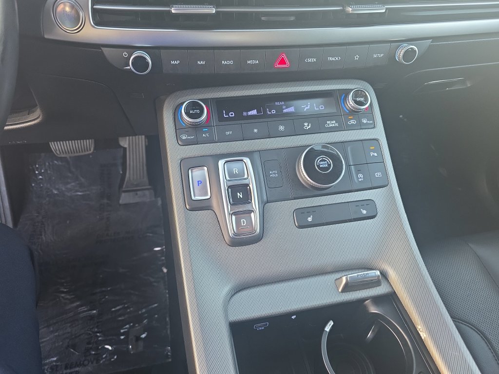 Used 2025 Hyundai Palisade SEL FWD image 17