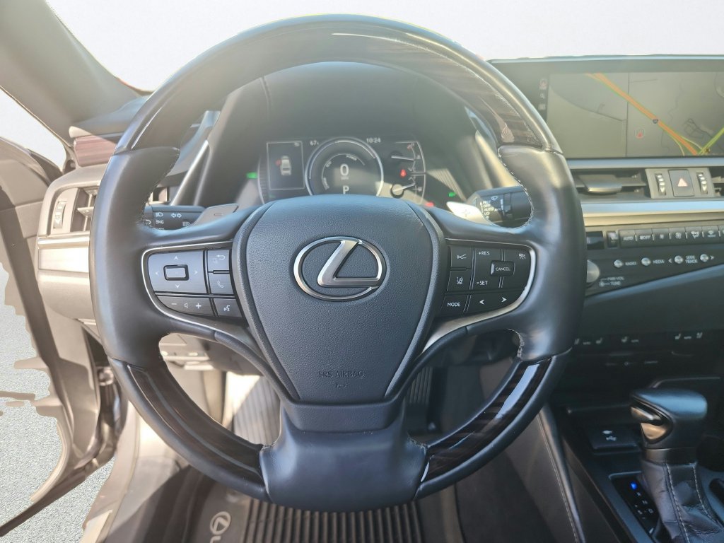 Used 2021 Lexus ES 300h w/ Premium Package FWD image 14